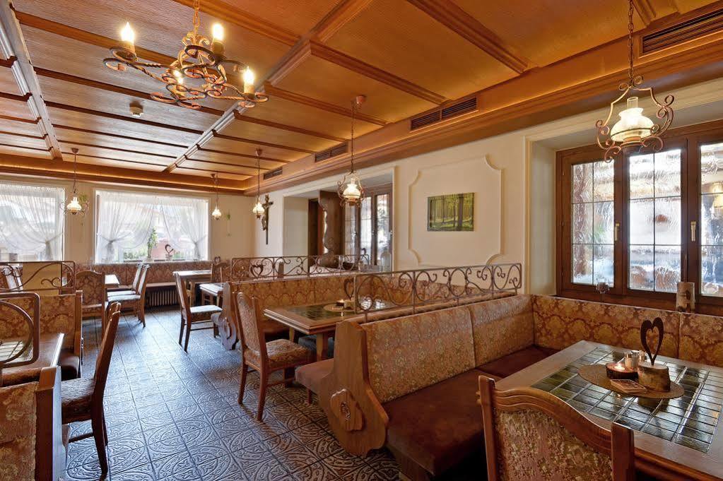 Hotel Restaurant Gradlwirt Niederndorf  Extérieur photo