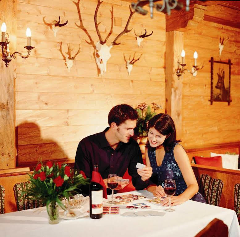 Hotel Restaurant Gradlwirt Niederndorf  Extérieur photo