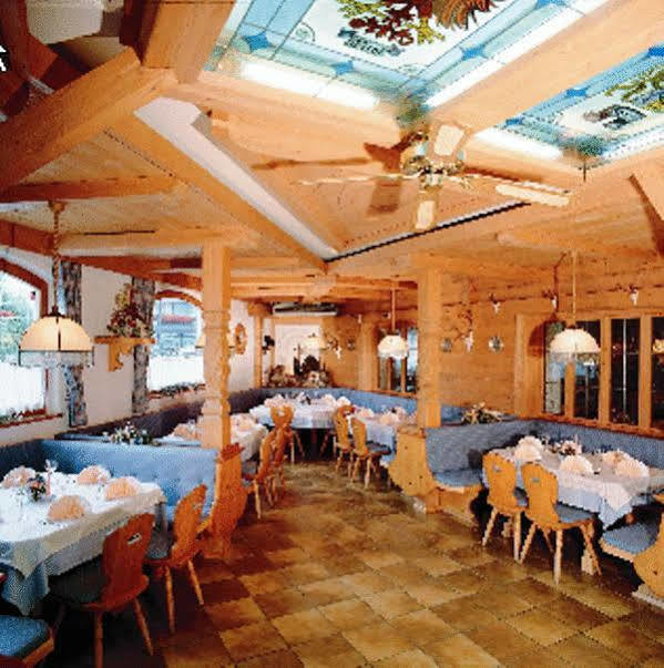 Hotel Restaurant Gradlwirt Niederndorf  Extérieur photo