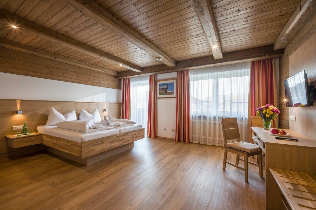 Hotel Restaurant Gradlwirt Niederndorf  Extérieur photo